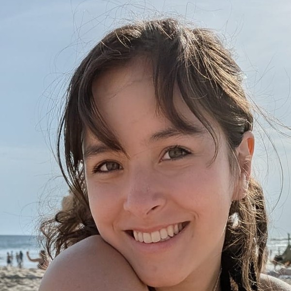 Laura Diaz, professora de inglês online